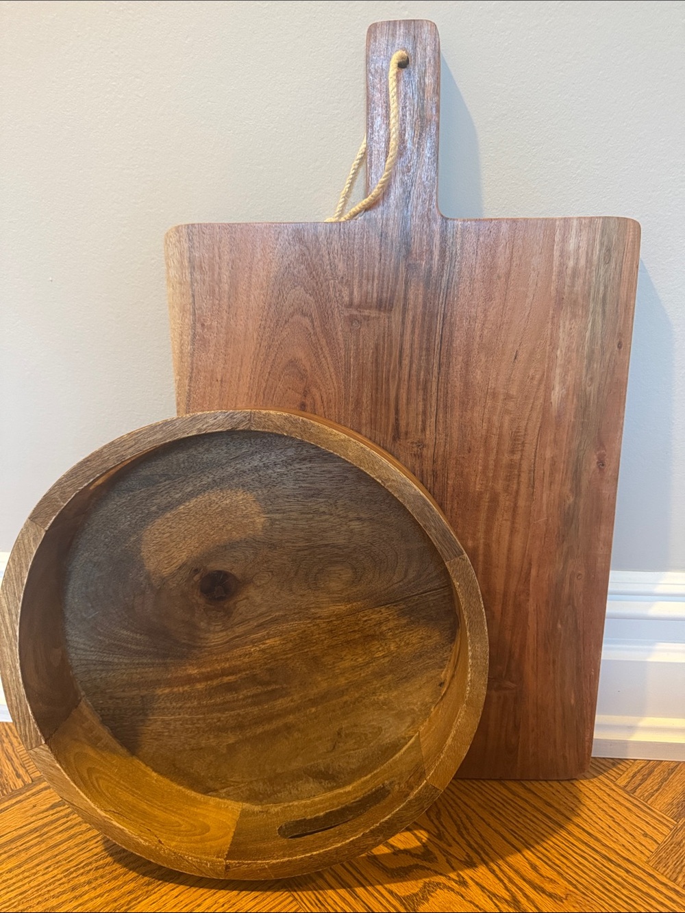 Round Wooden Serving Tray & Cutting Board